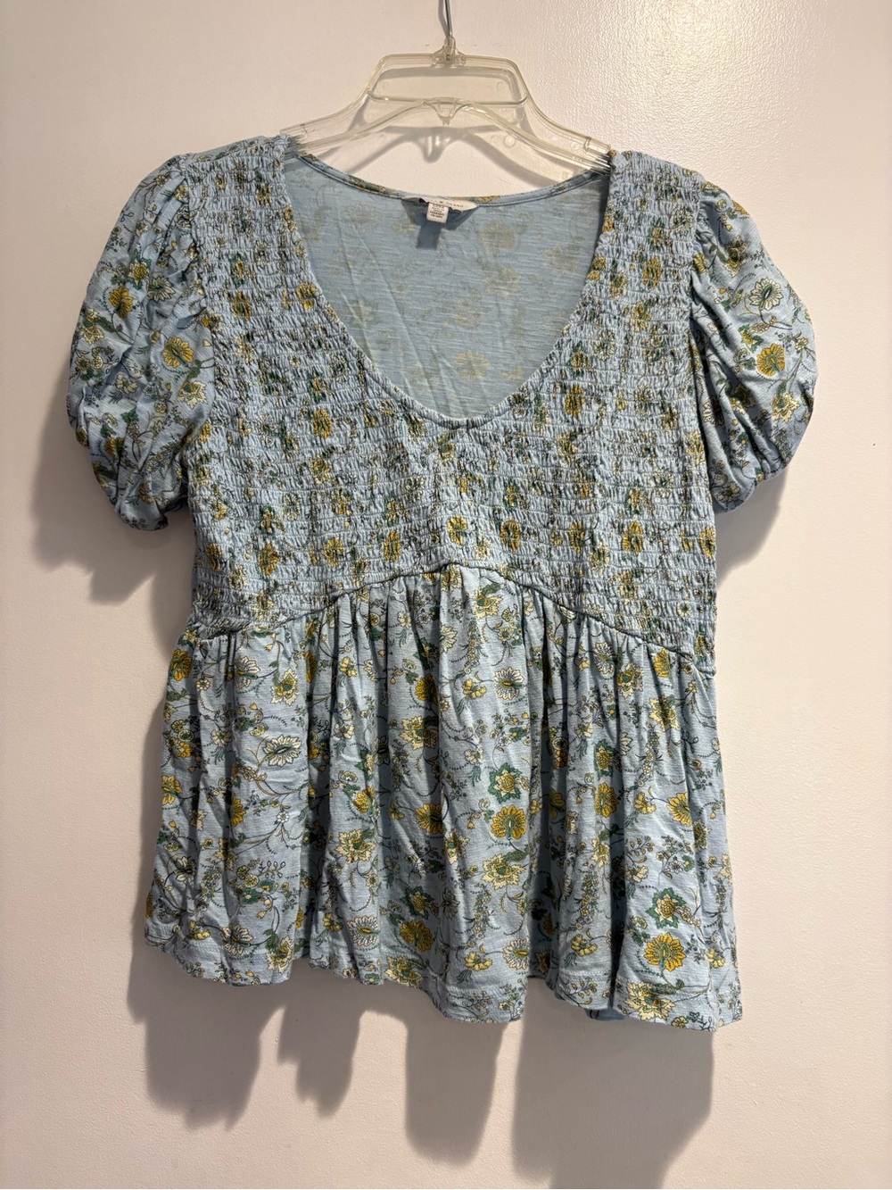 Lucky Brand Light Blue Floral Smocked V-Neck Peplum Blouse